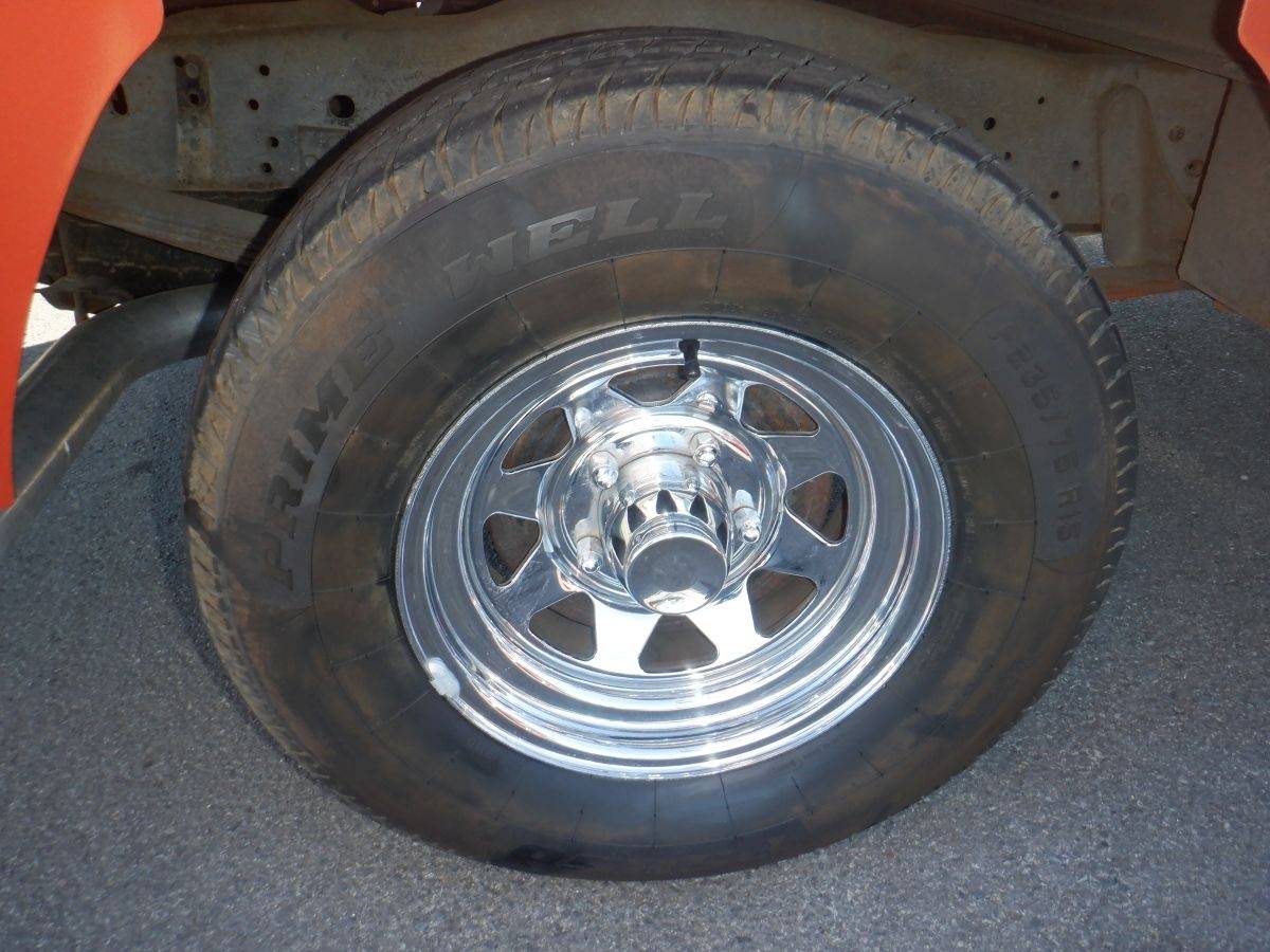 Ford-f150-short-bed-utility-truck-1979-brown-3