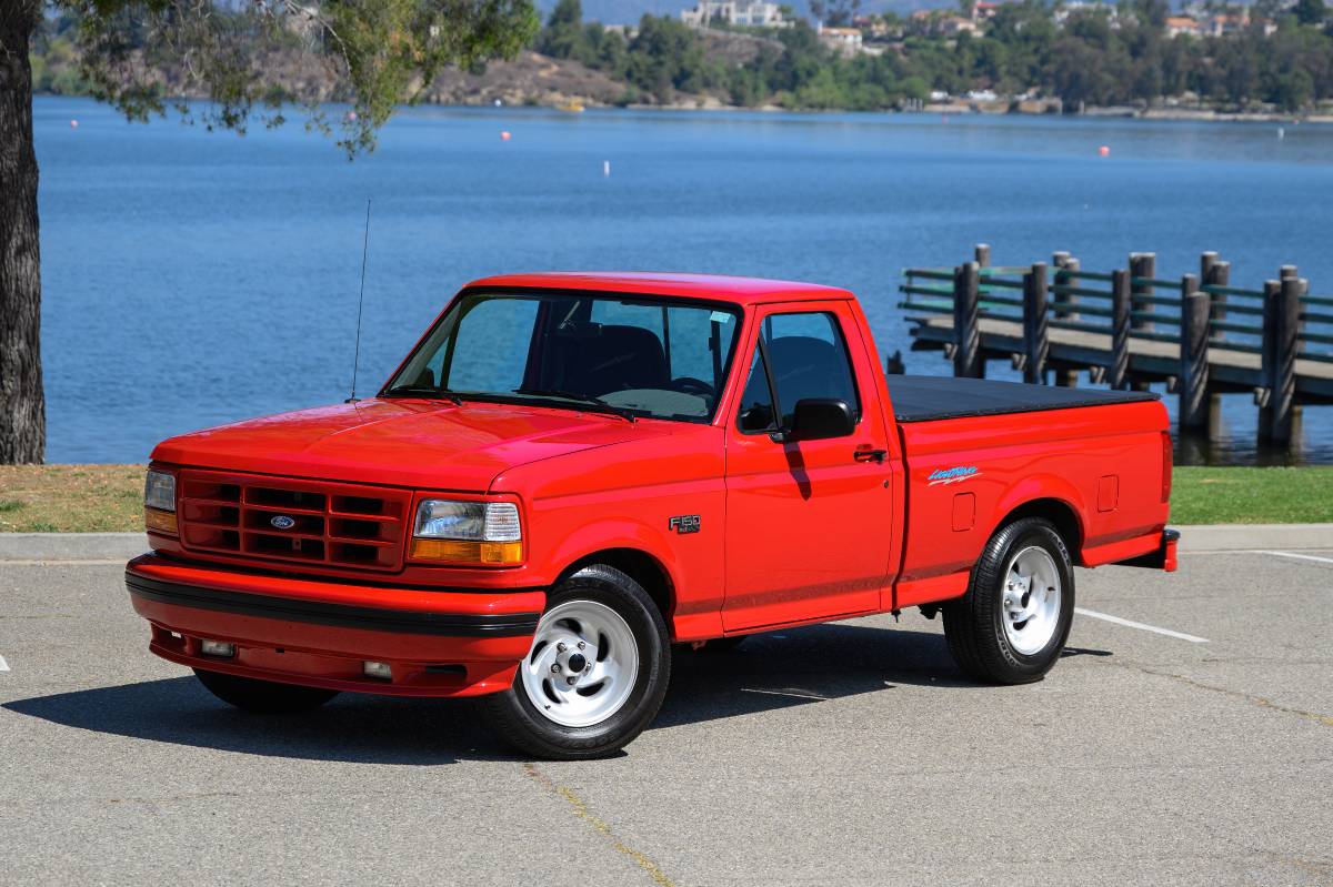 Ford-f150-svt-lightning-1995