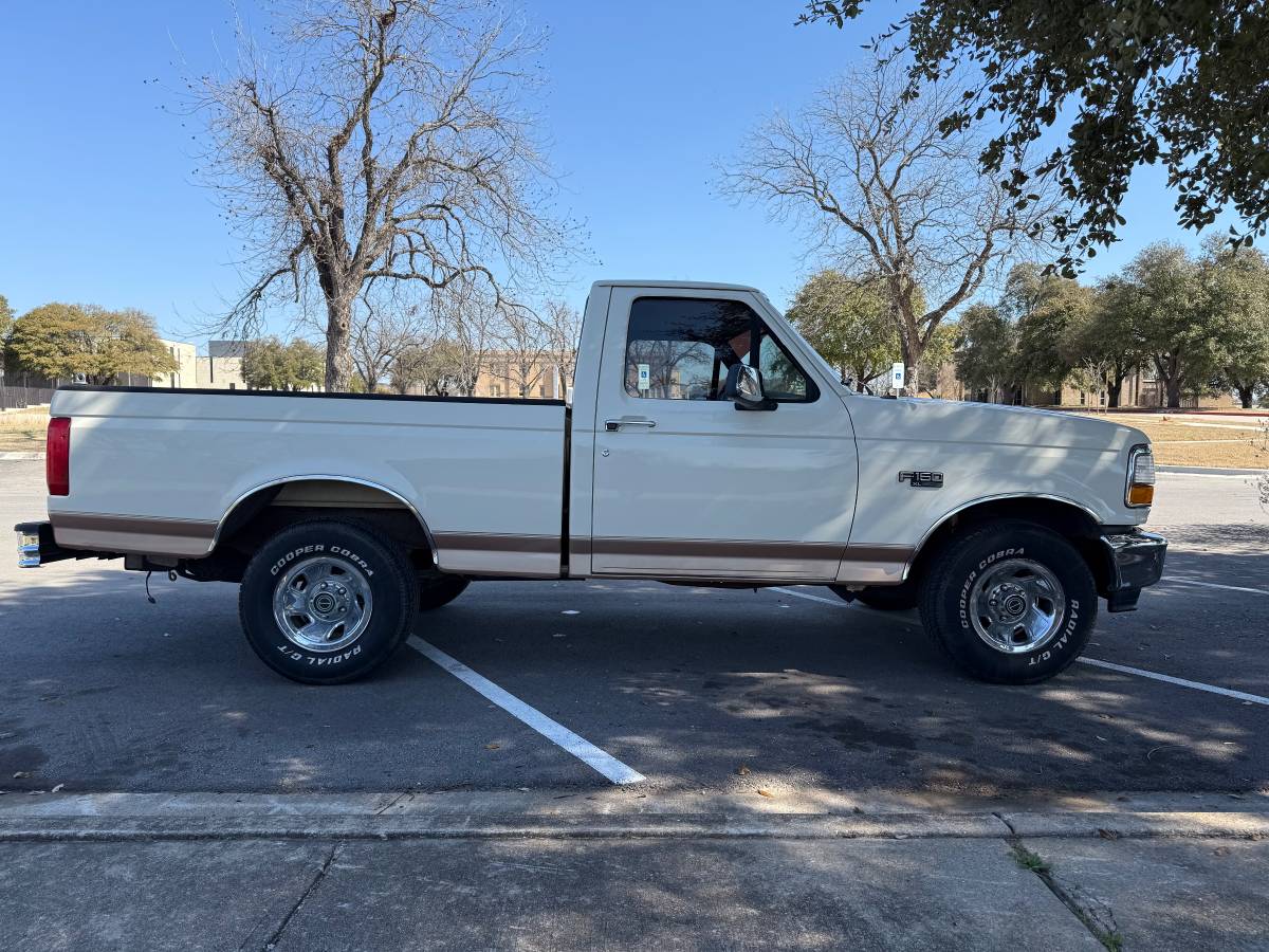 Ford-f150-xl-1995-white-1