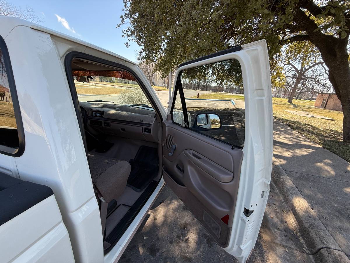Ford-f150-xl-1995-white-12