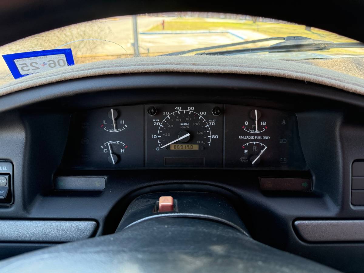 Ford-f150-xl-1995-white-3