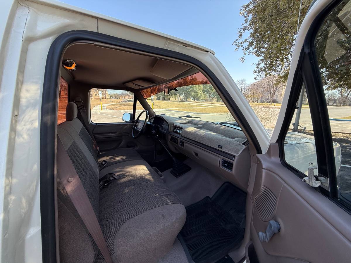 Ford-f150-xl-1995-white-4
