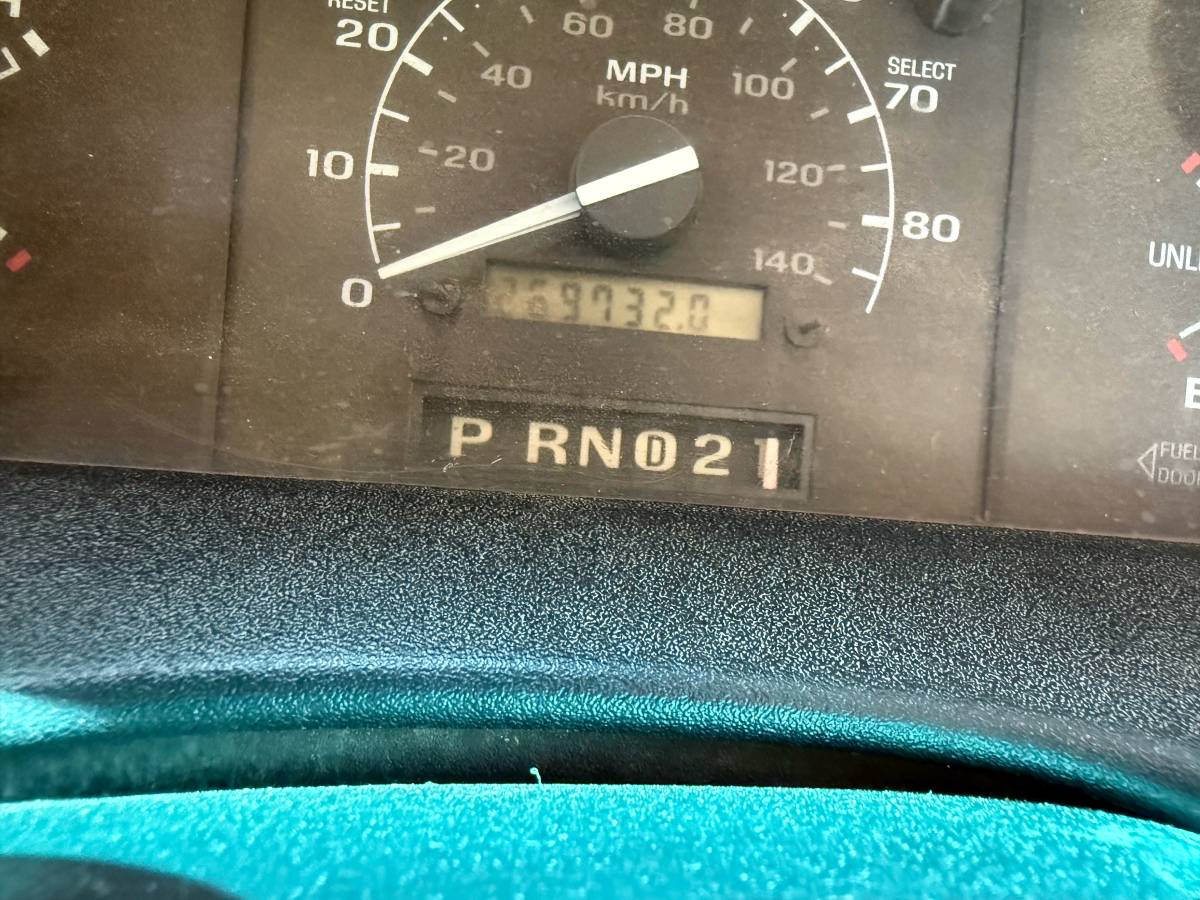 Ford-f150-xlt-4x4-1992-grey-8