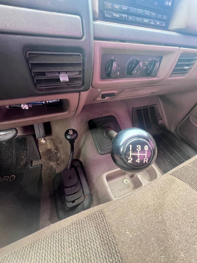 Ford-f150-xlt-4x4-1995-green-3