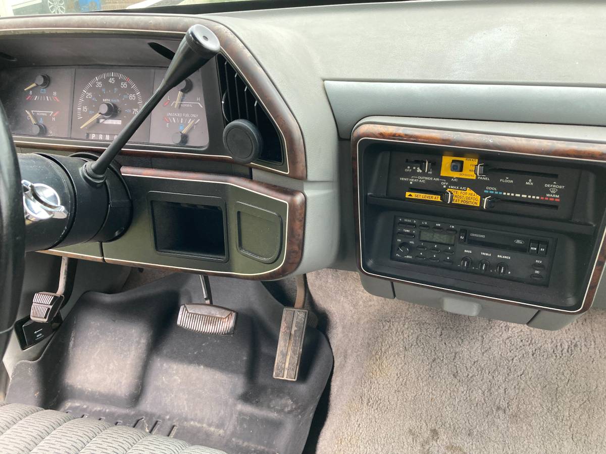 Ford-f150-xlt-lariat-1988-silver-5