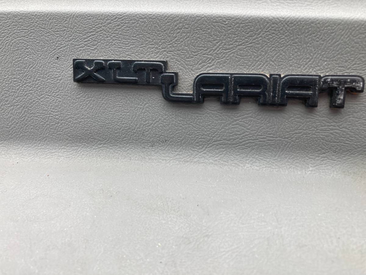 Ford-f150-xlt-lariat-1988-silver-6