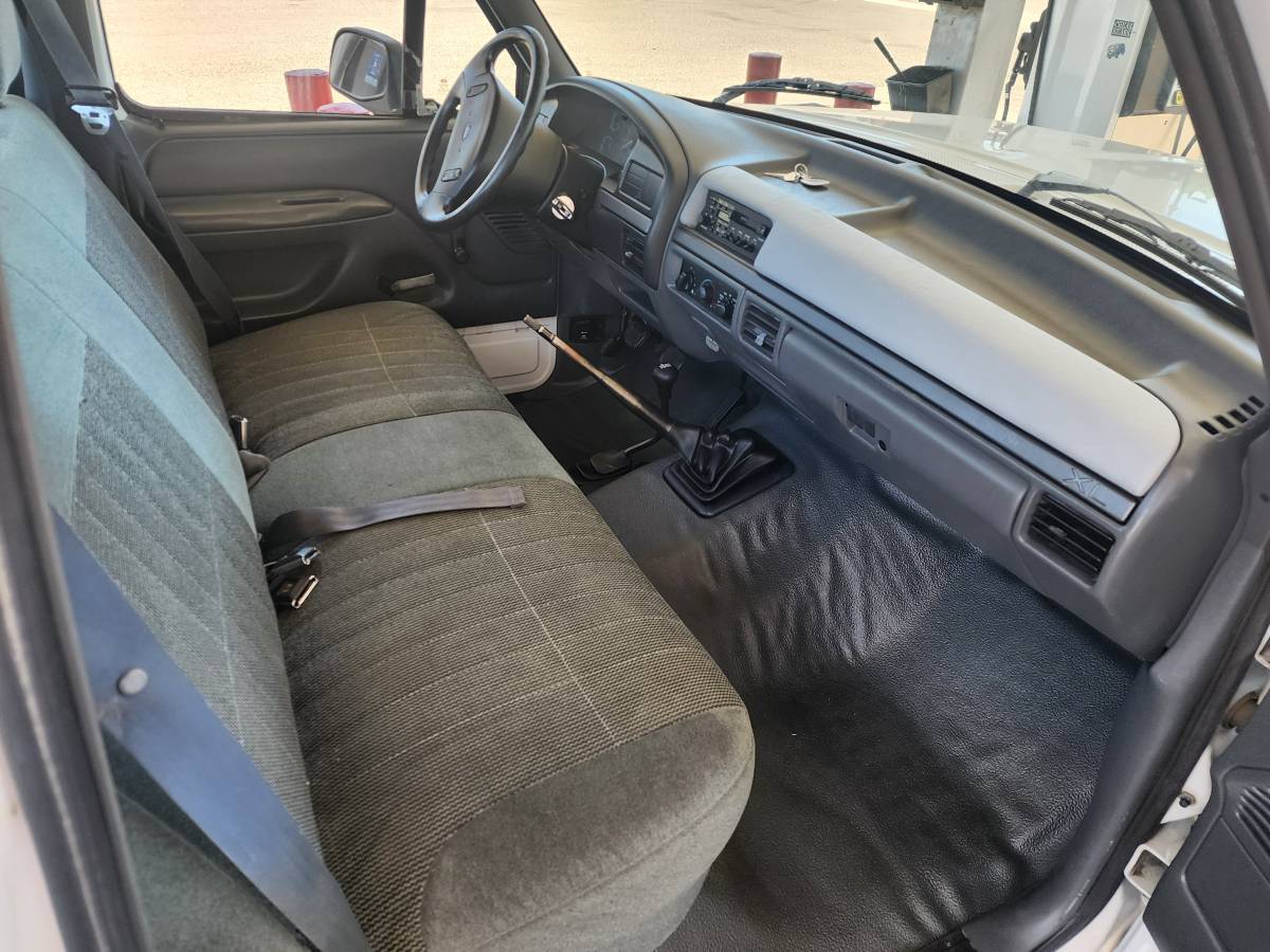 Ford-f150-xlt-short-bed-4x4-1993-12