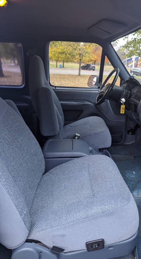 Ford-f150-xlt-super-cab-lariat-1992-blue-13