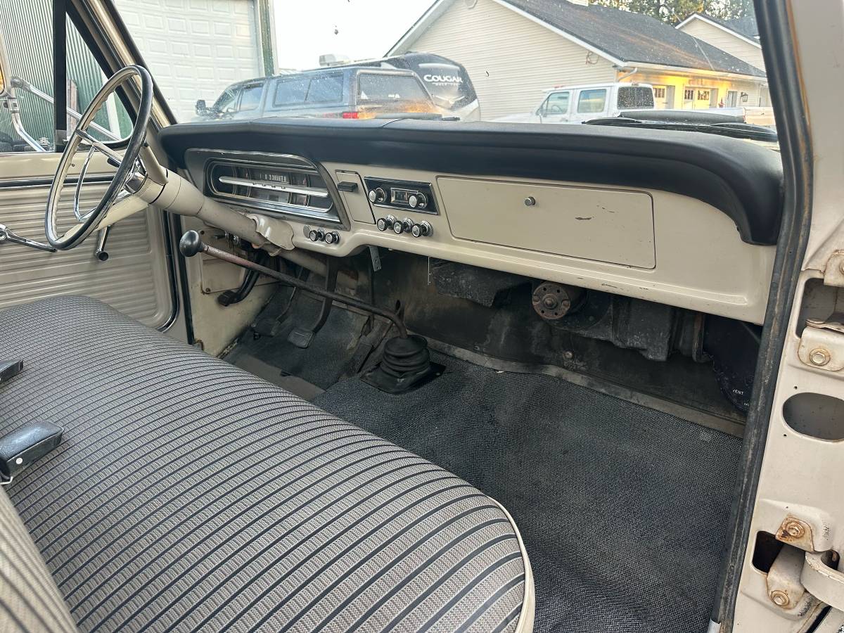 Ford-f250-1967-10