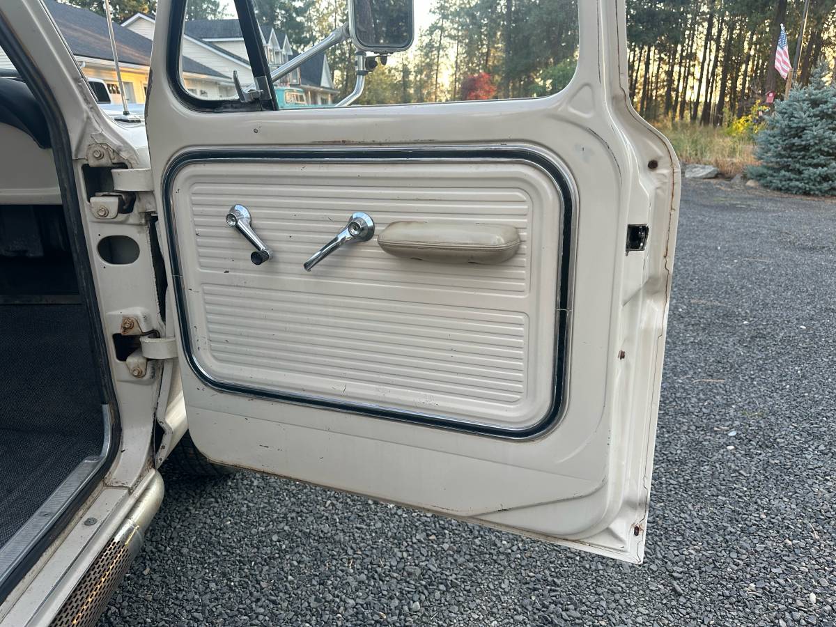Ford-f250-1967-9