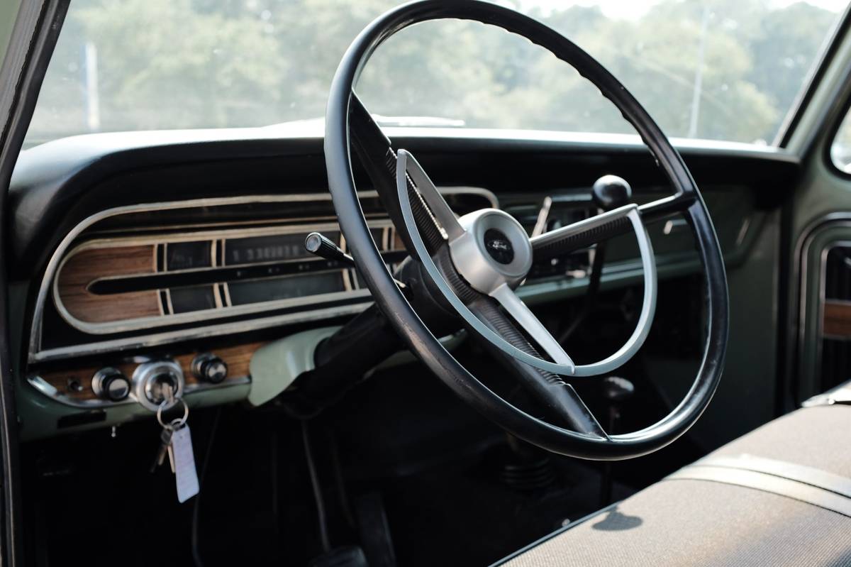 Ford-f250-1969-green-3
