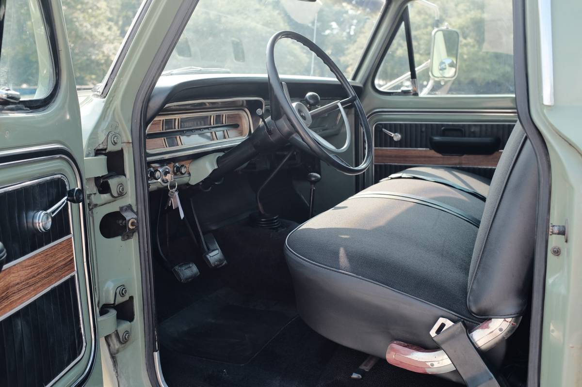 Ford-f250-1969-green-4