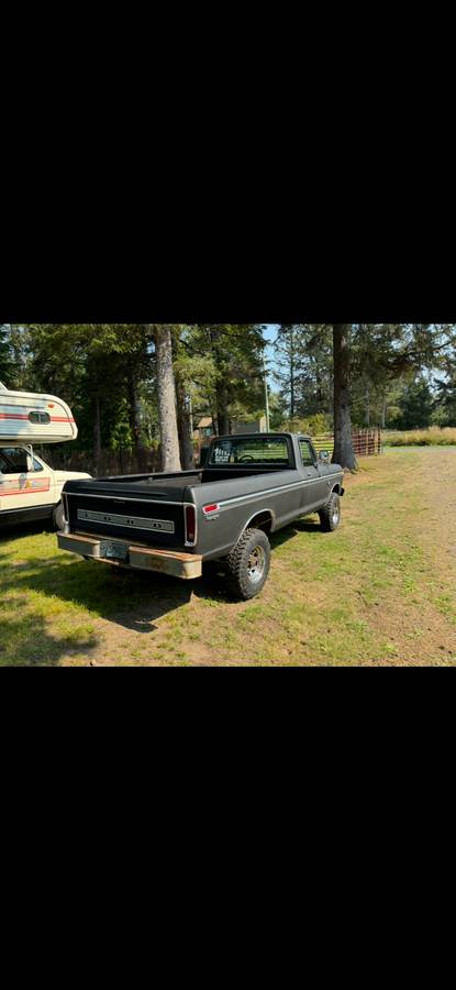 Ford-f250-1974-black-1