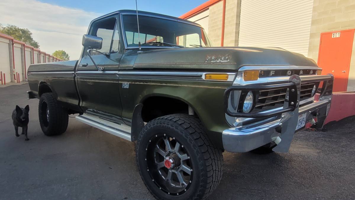 Ford-f250-1976-11