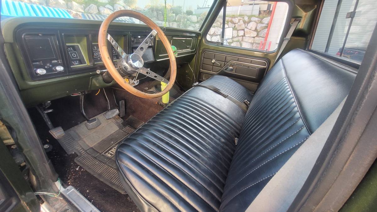 Ford-f250-1976-9