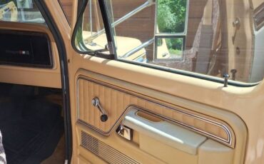 Ford-f250-1976-white-13