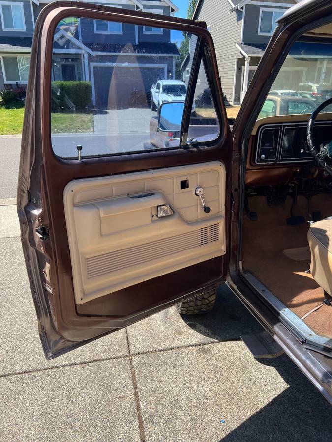 Ford-f250-1977-brown-7