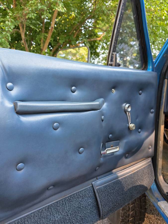 Ford-f250-1985-blue-10