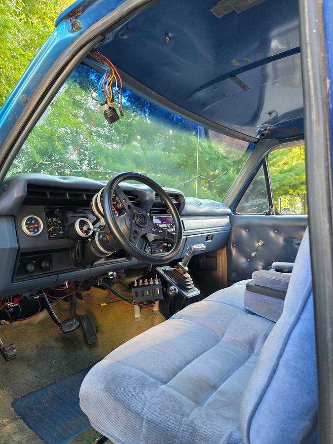Ford-f250-1985-blue-11