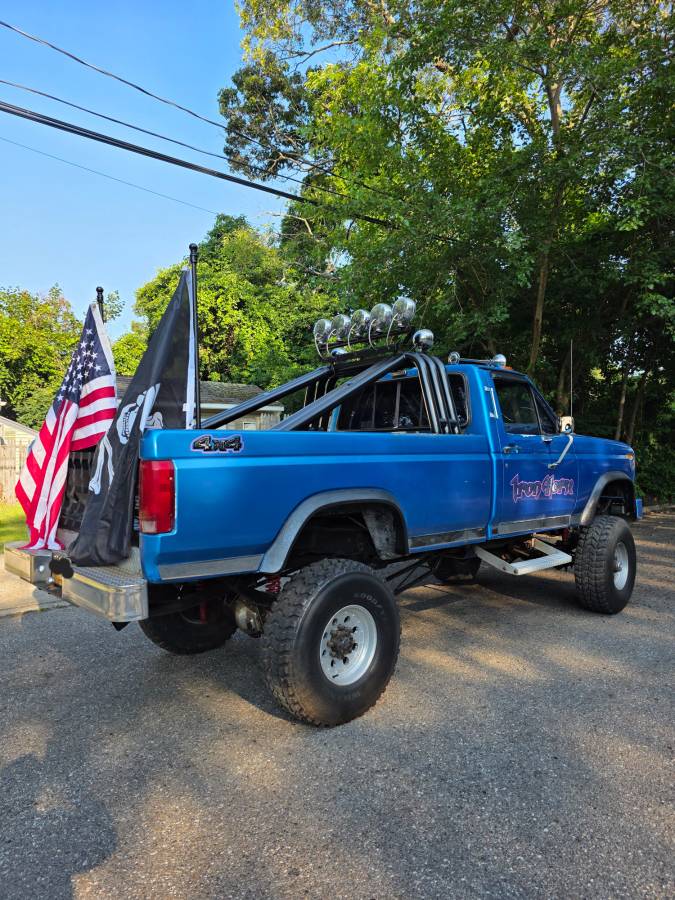 Ford-f250-1985-blue-6