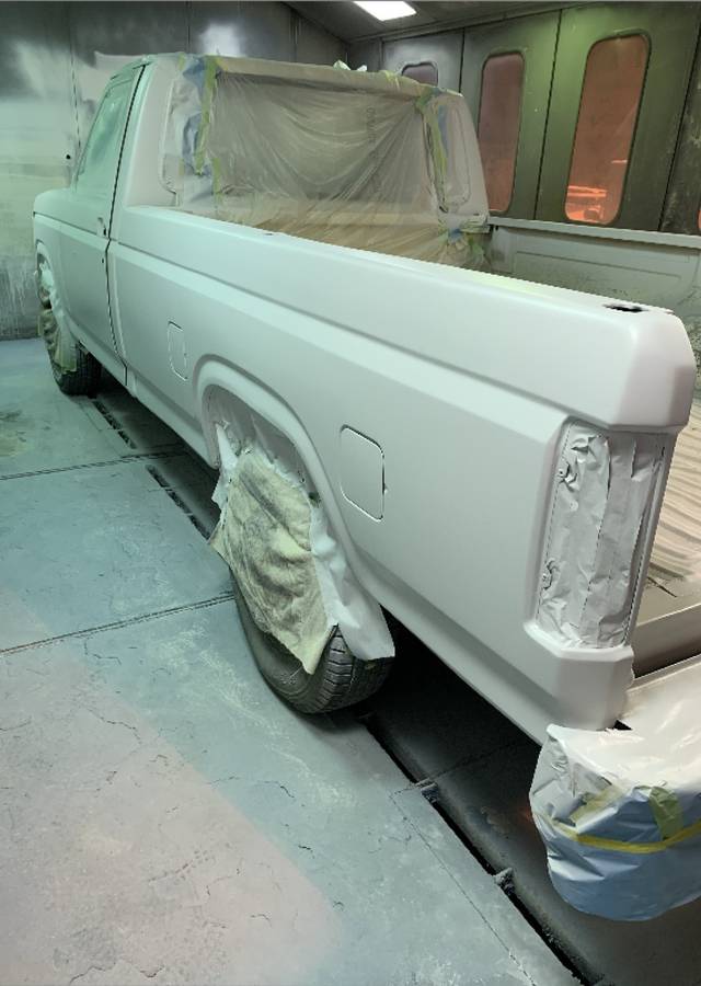 Ford-f250-1986-white-1