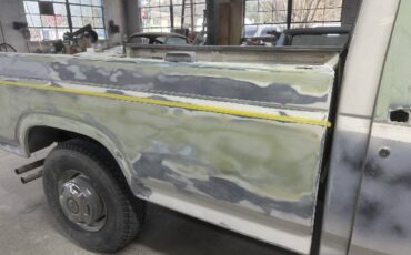 Ford-f250-1986-white
