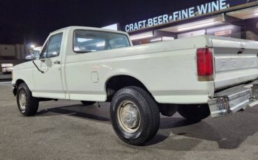 Ford-f250-1987-white-3