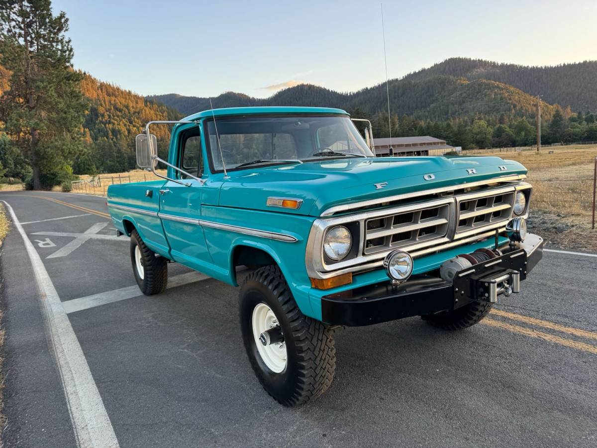 Ford-f250-4x4-1971-blue-29