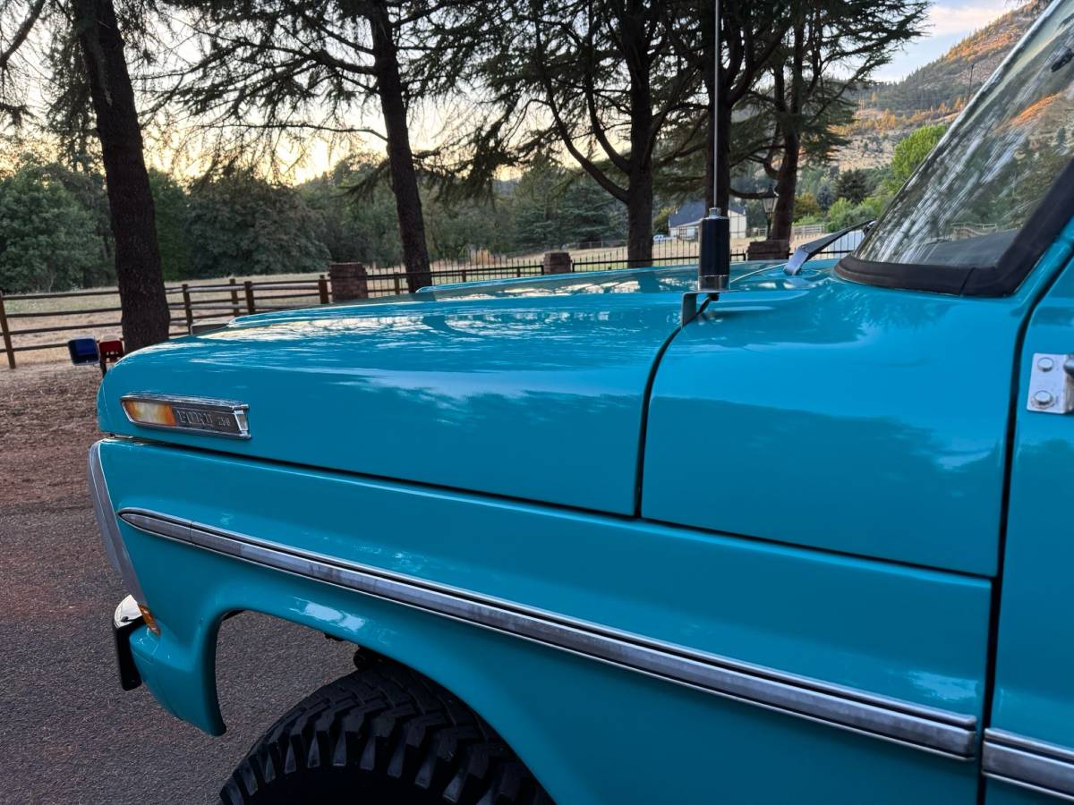 Ford-f250-4x4-1971-blue-51