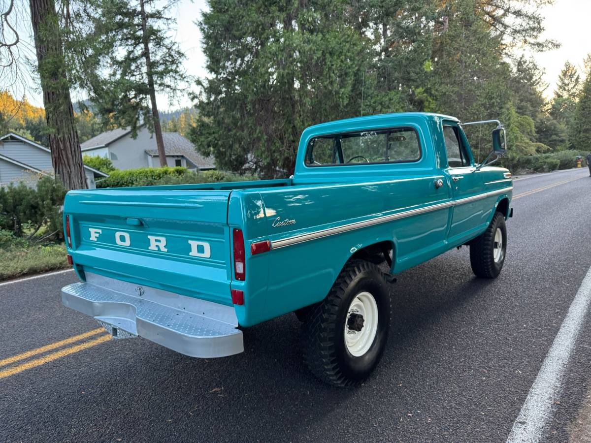 Ford-f250-4x4-1971-blue-8