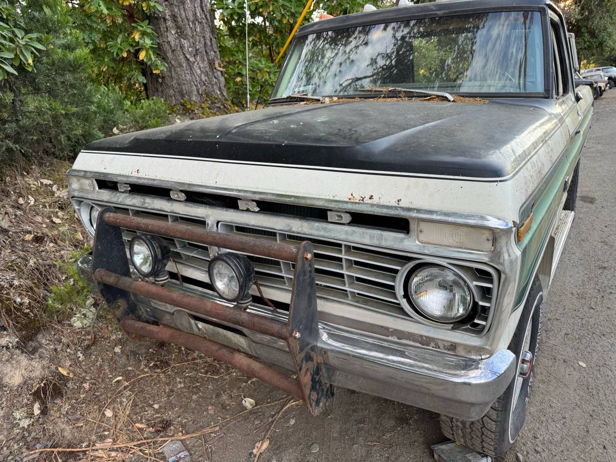 Ford-f250-4x4-1974-green-3