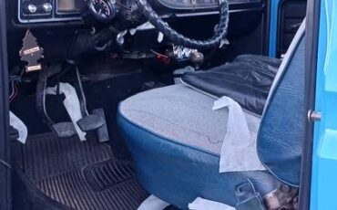 Ford-f250-4x4-1975-custom-3