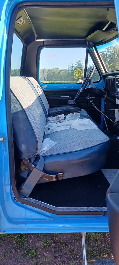 Ford-f250-4x4-1975-custom-8