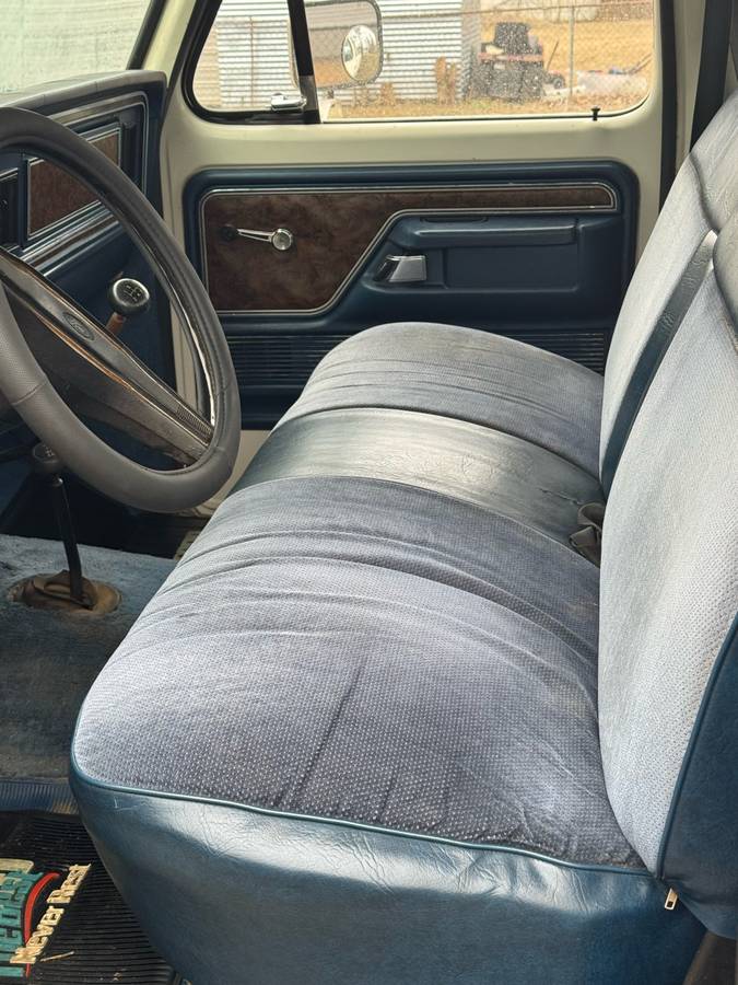 Ford-f250-4x4-1978-3