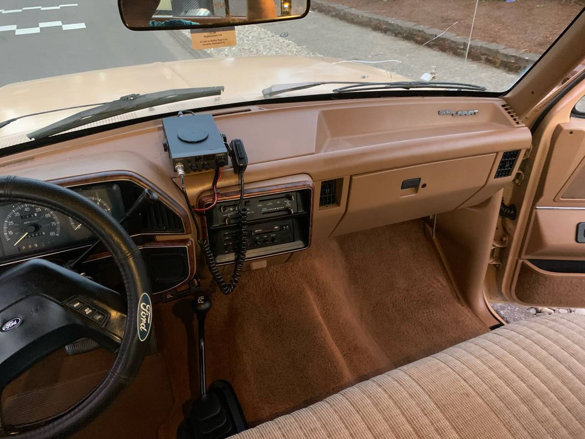 Ford-f250-4x4-1988-brown-10