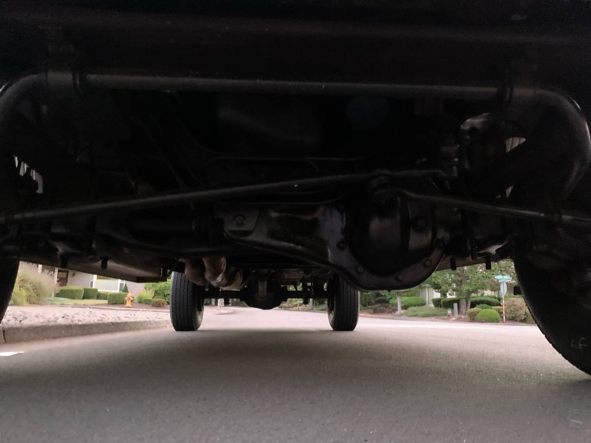 Ford-f250-4x4-1988-brown-13