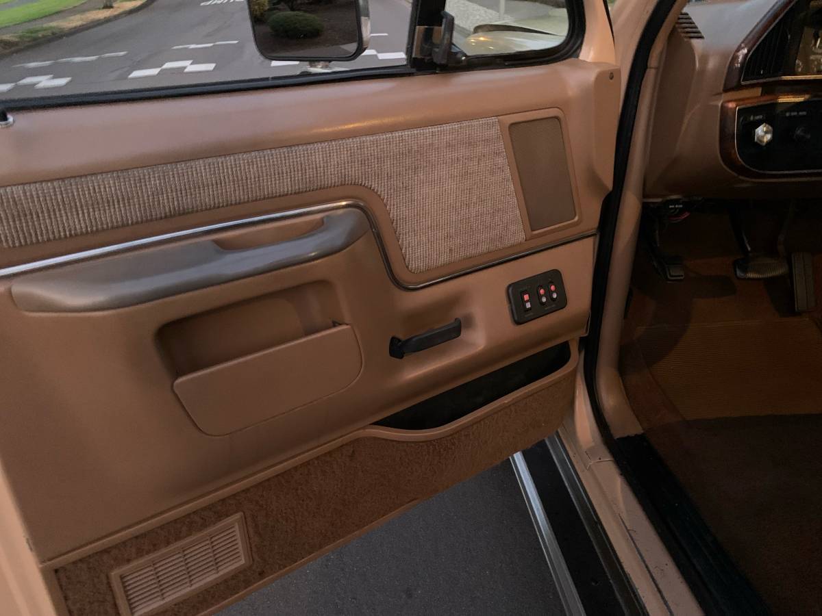 Ford-f250-4x4-1988-brown-20