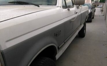 Ford-f250-4x4-1995-white-5