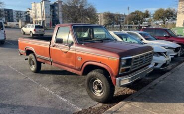 Ford-f250-4x4-diesel-1984-brown