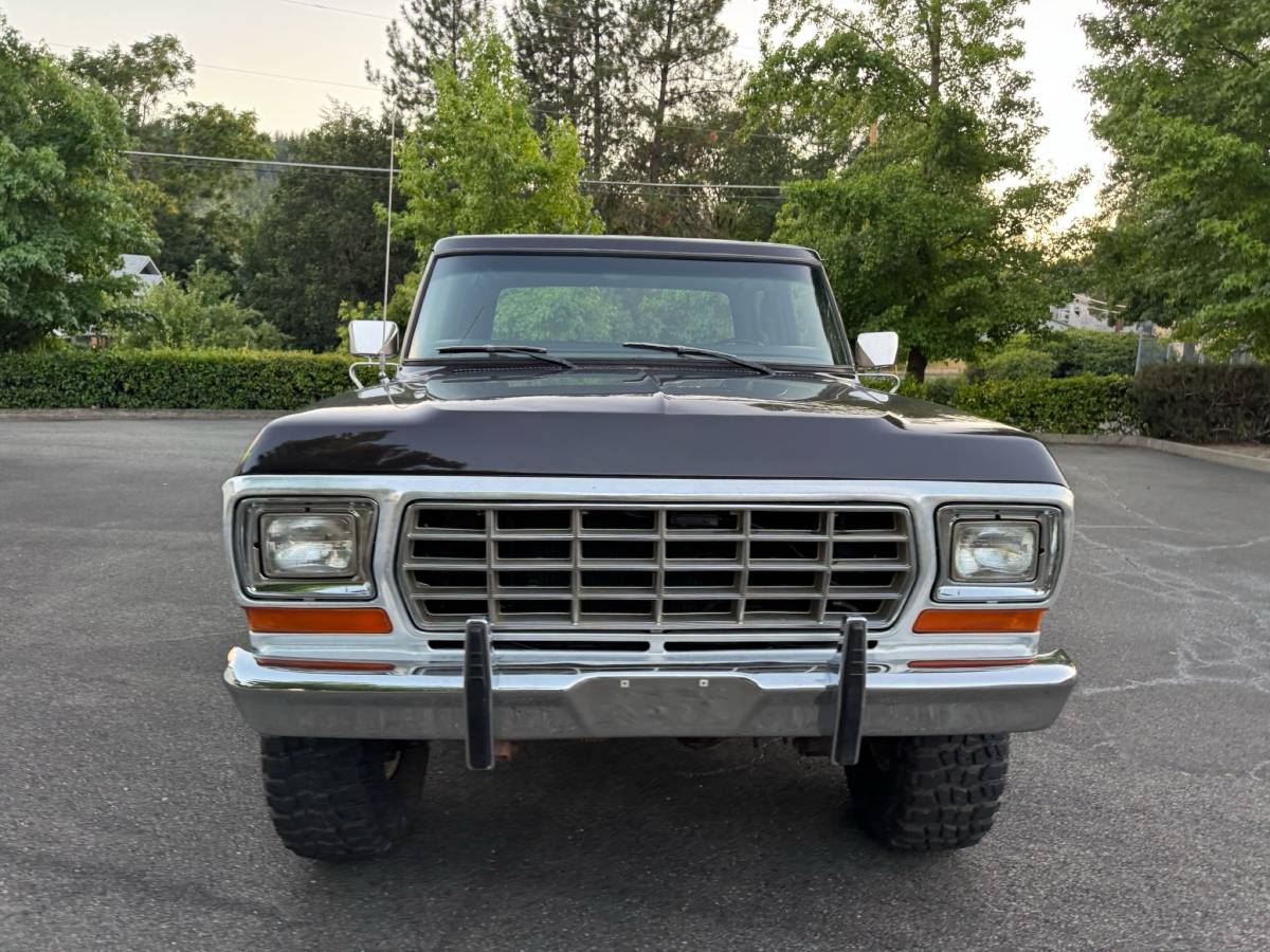 Ford-f250-crew-cab-4x4-1979-brown-43