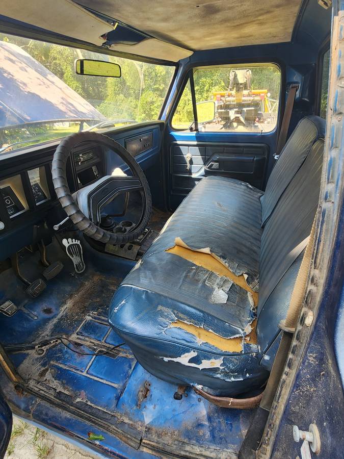 Ford-f250-custom-1978-blue-12