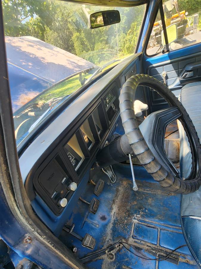 Ford-f250-custom-1978-blue-13
