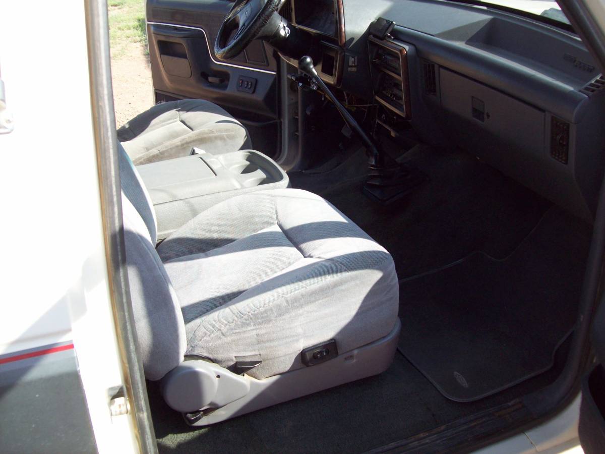 Ford-f250-diesel-1989-9