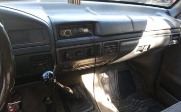 Ford-f250-diesel-1993-white-1