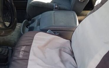 Ford-f250-diesel-1993-white-4
