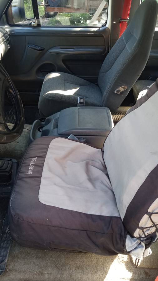 Ford-f250-diesel-1993-white-4