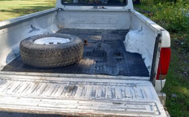 Ford-f250-diesel-1993-white-7