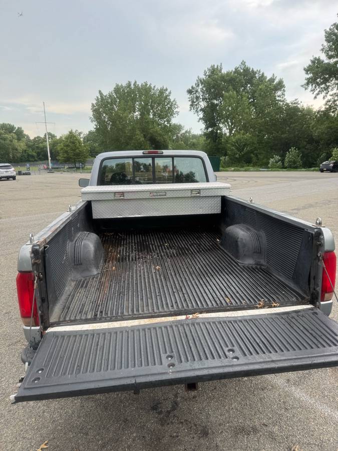Ford-f250-diesel-1995-grey-20