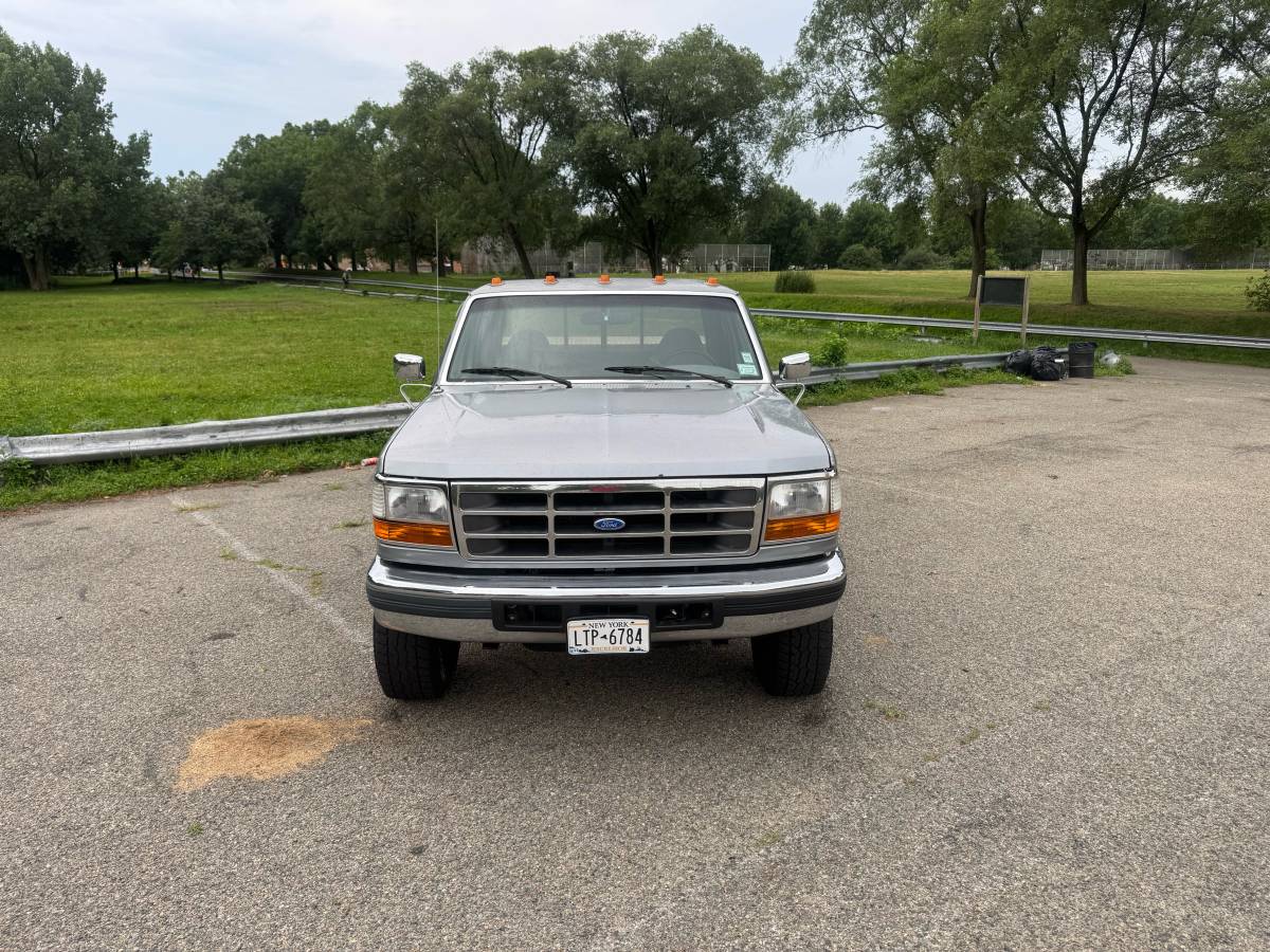 Ford-f250-diesel-1995-grey-8