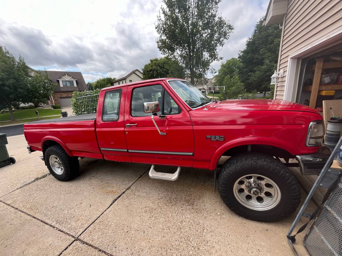 Ford-f250-diesel-1995-red-10